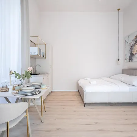 W30 - Wesselenyi Charming Apartment - Best Location By Bqa Budapest Exterior photo